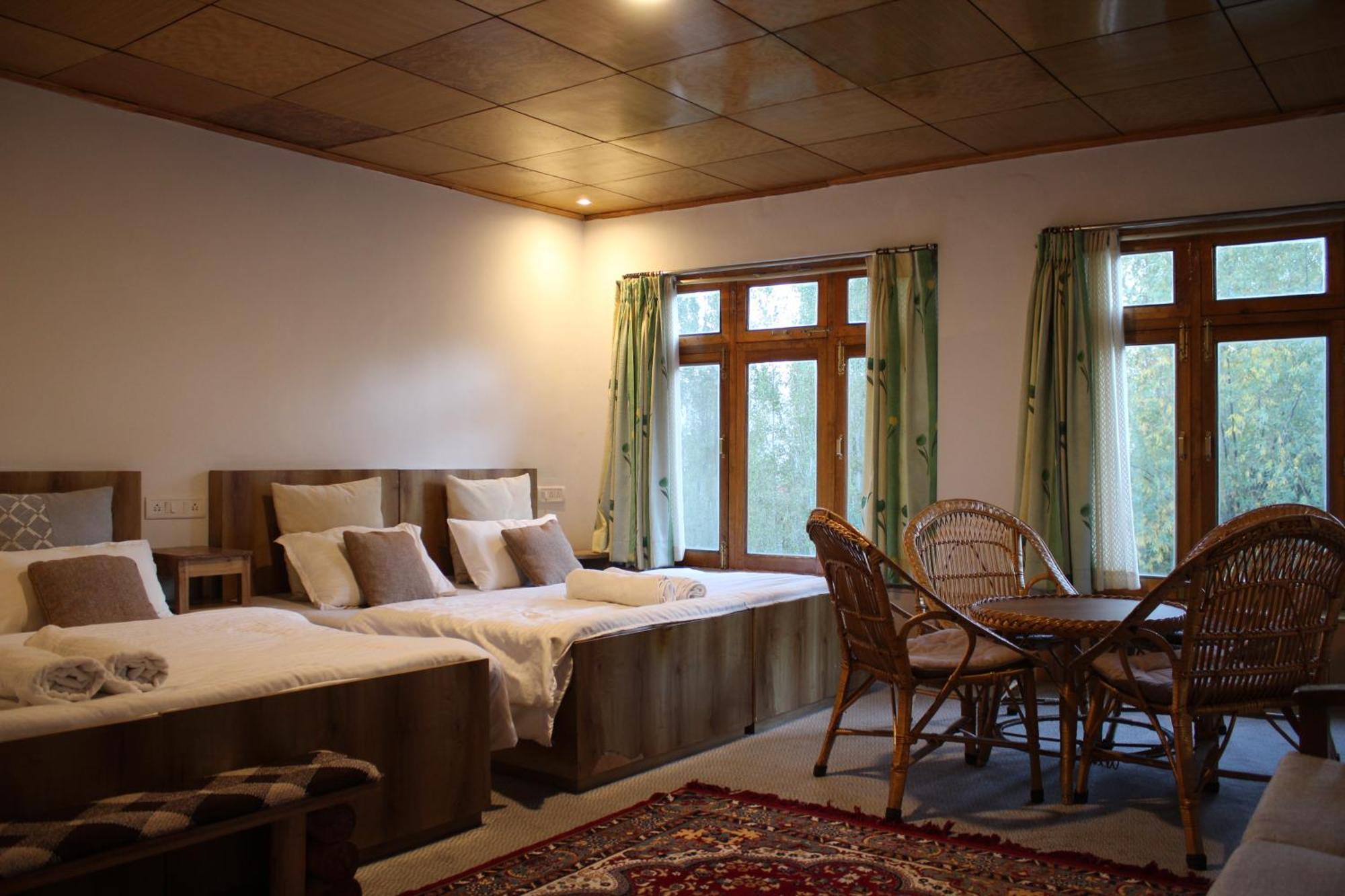 Karma Lodge Leh Eksteriør billede